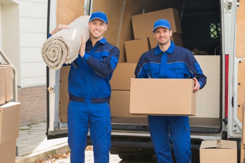 Secure and efficient removal services in Poplar for moving day